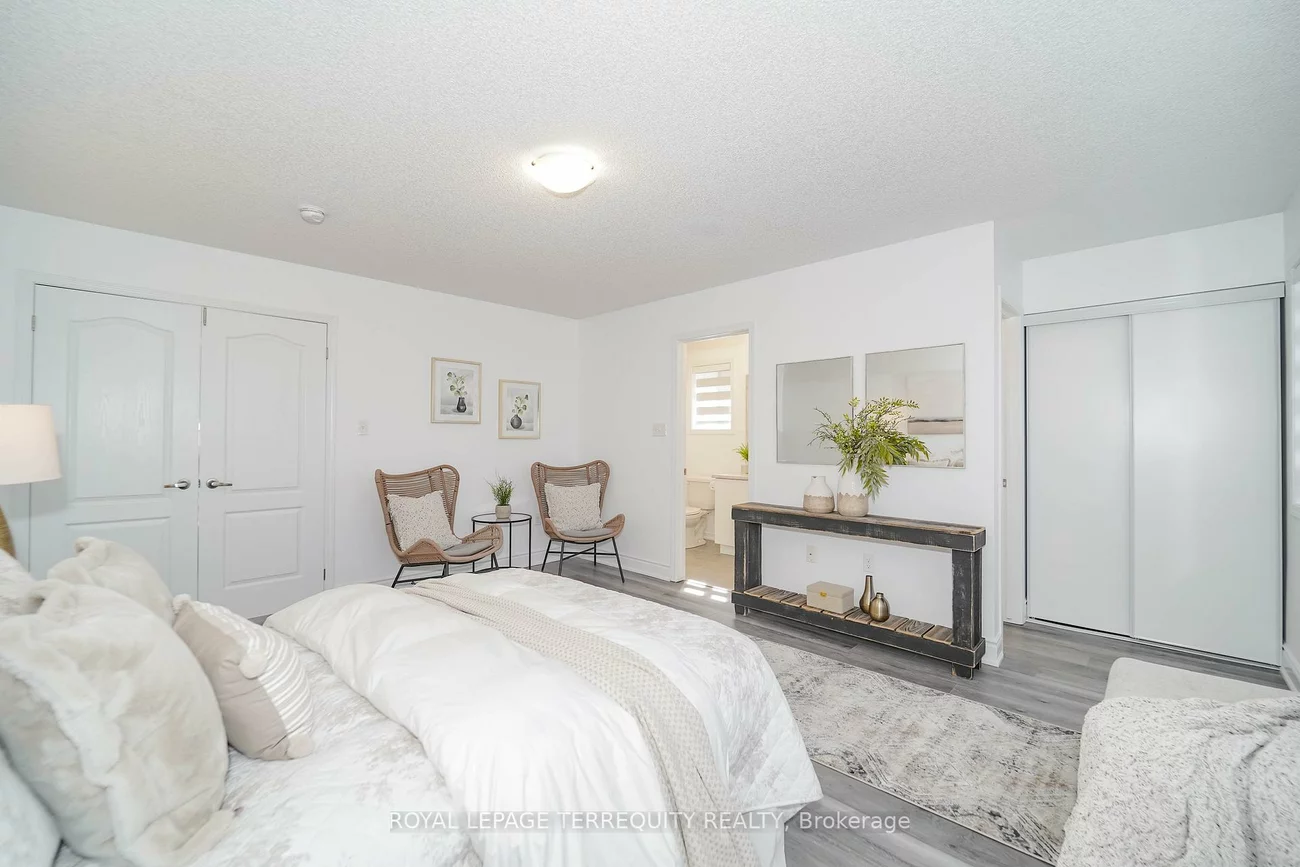 2251, Whitewood, Alcona, Innisfil