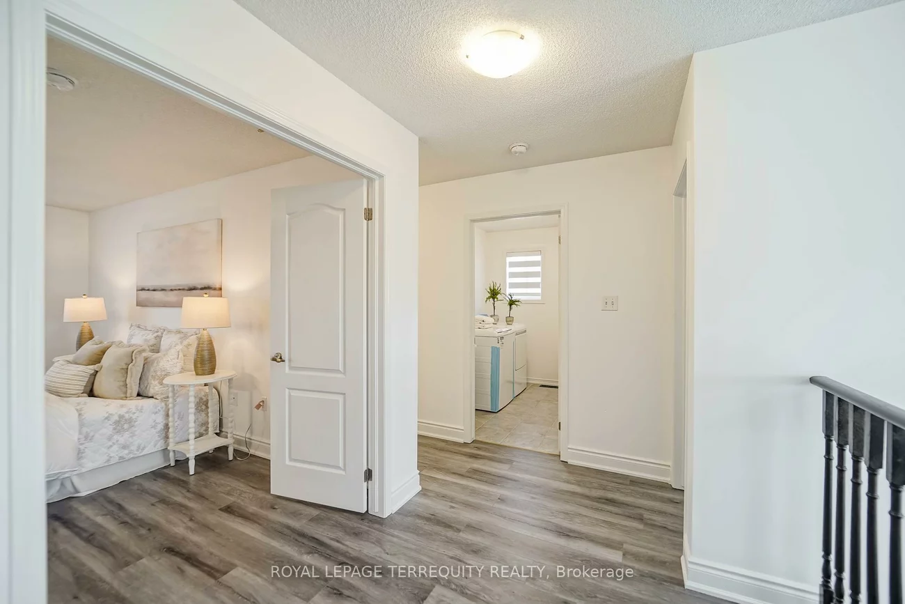 2251, Whitewood, Alcona, Innisfil