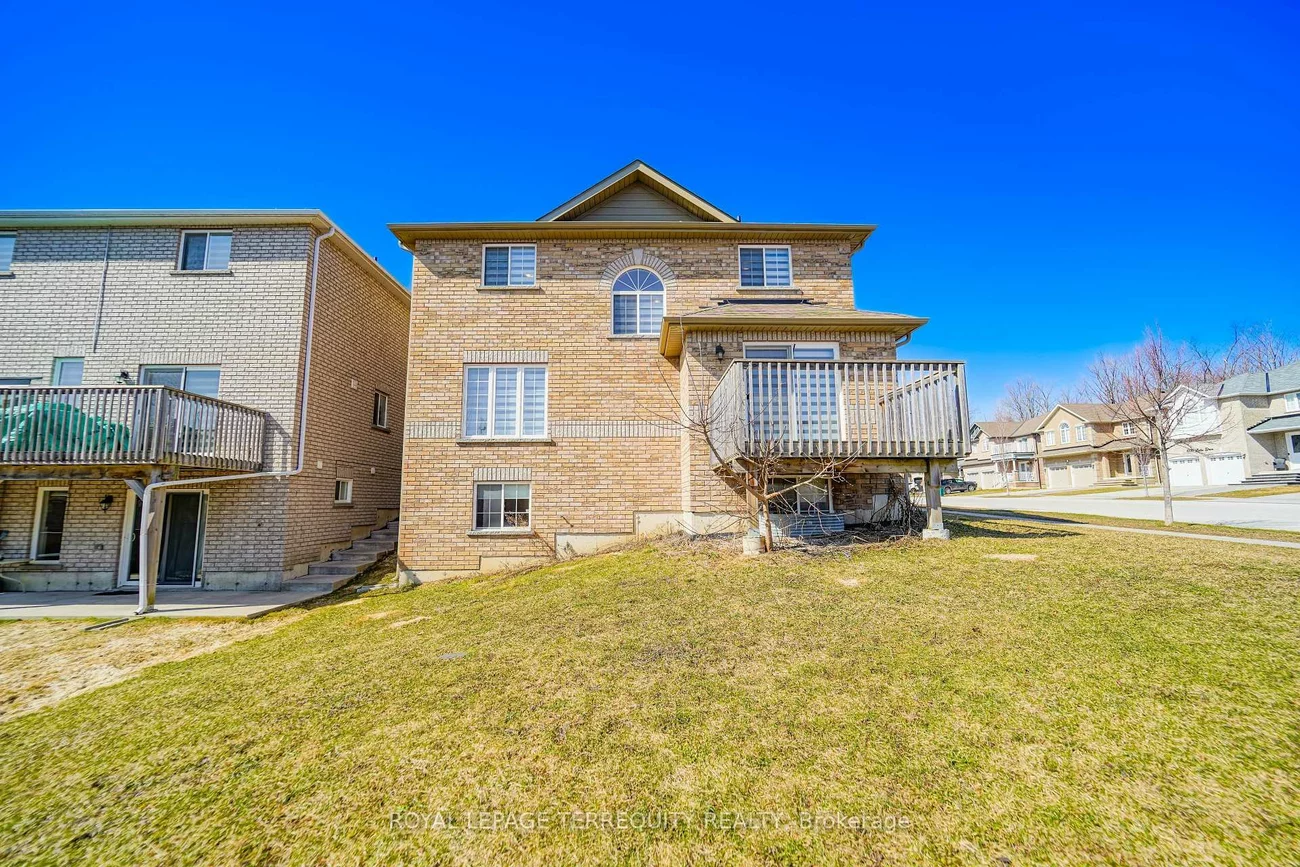 2251, Whitewood, Alcona, Innisfil