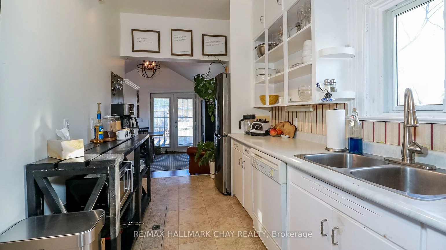 2223, Victoria, Stroud, Innisfil