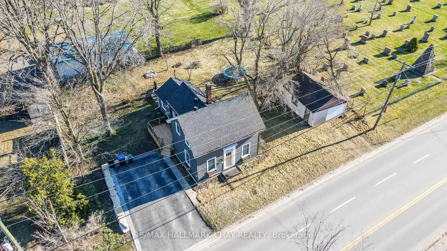 2223, Victoria, Stroud, Innisfil