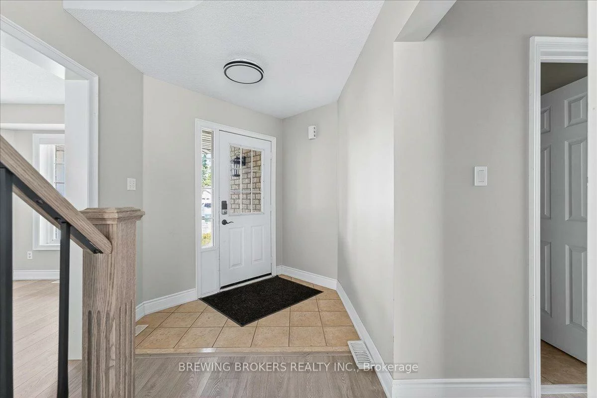 1067, Leslie, Alcona, Innisfil