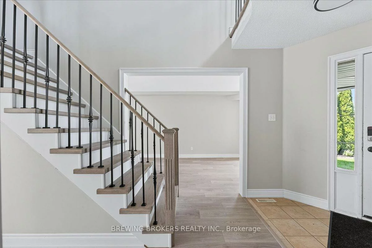 1067, Leslie, Alcona, Innisfil