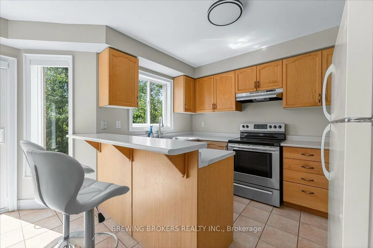 1067, Leslie, Alcona, Innisfil