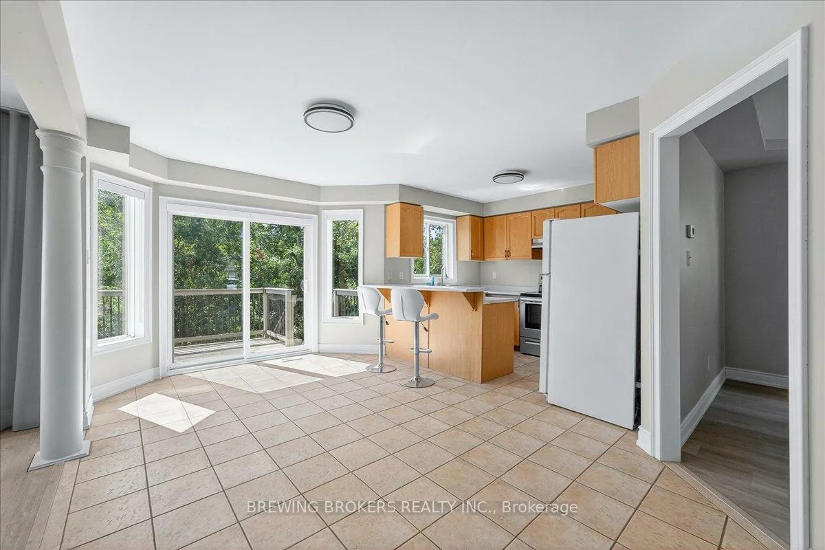 1067, Leslie, Alcona, Innisfil