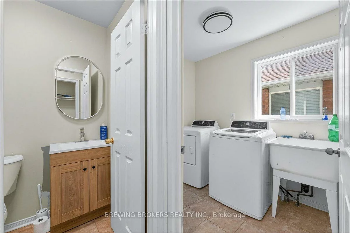 1067, Leslie, Alcona, Innisfil