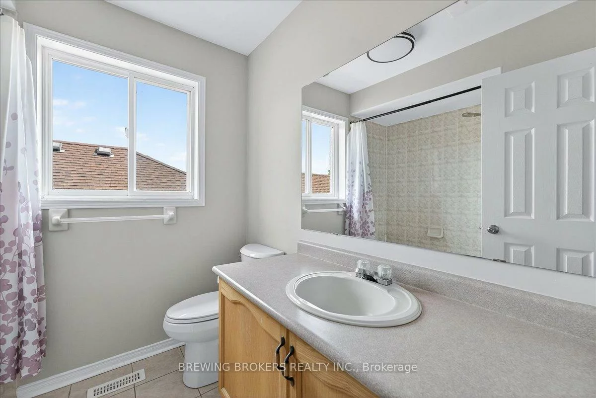 1067, Leslie, Alcona, Innisfil