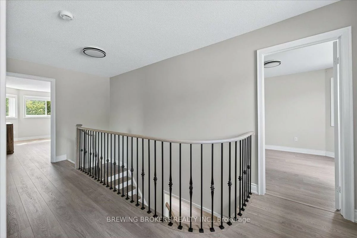 1067, Leslie, Alcona, Innisfil