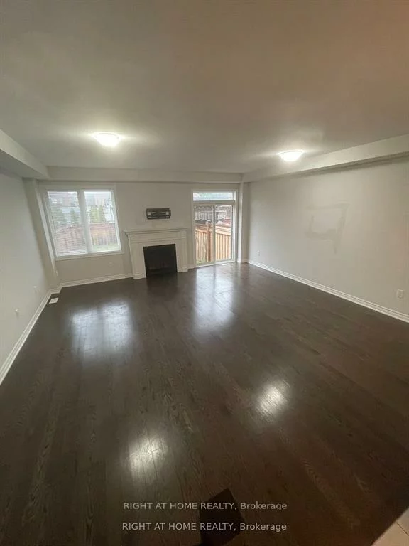 2051, Dale, Alcona, Innisfil