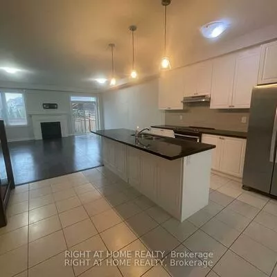 2051, Dale, Alcona, Innisfil