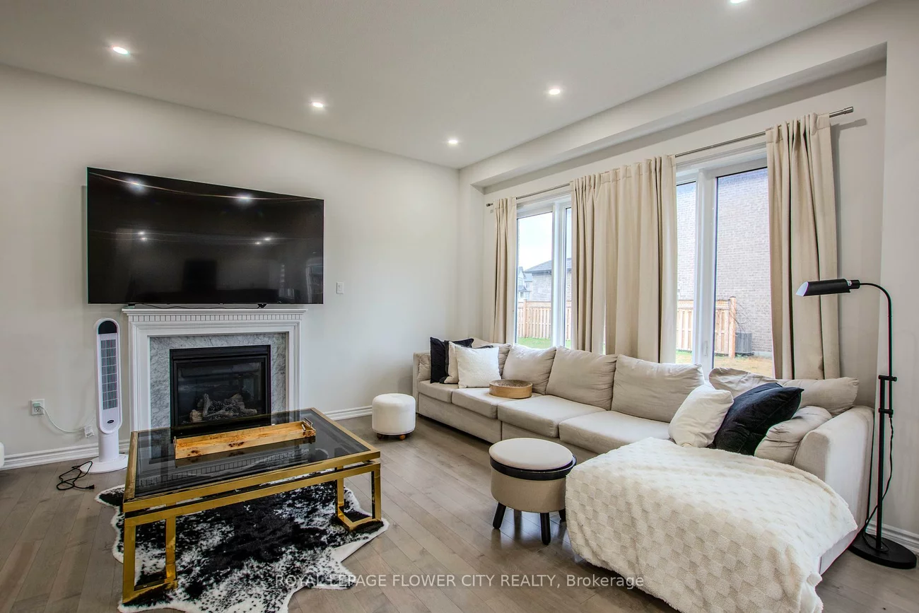 1114, Wickham, Alcona, Innisfil