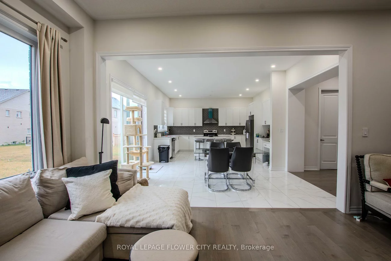 1114, Wickham, Alcona, Innisfil