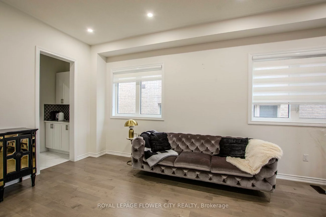 1114, Wickham, Alcona, Innisfil