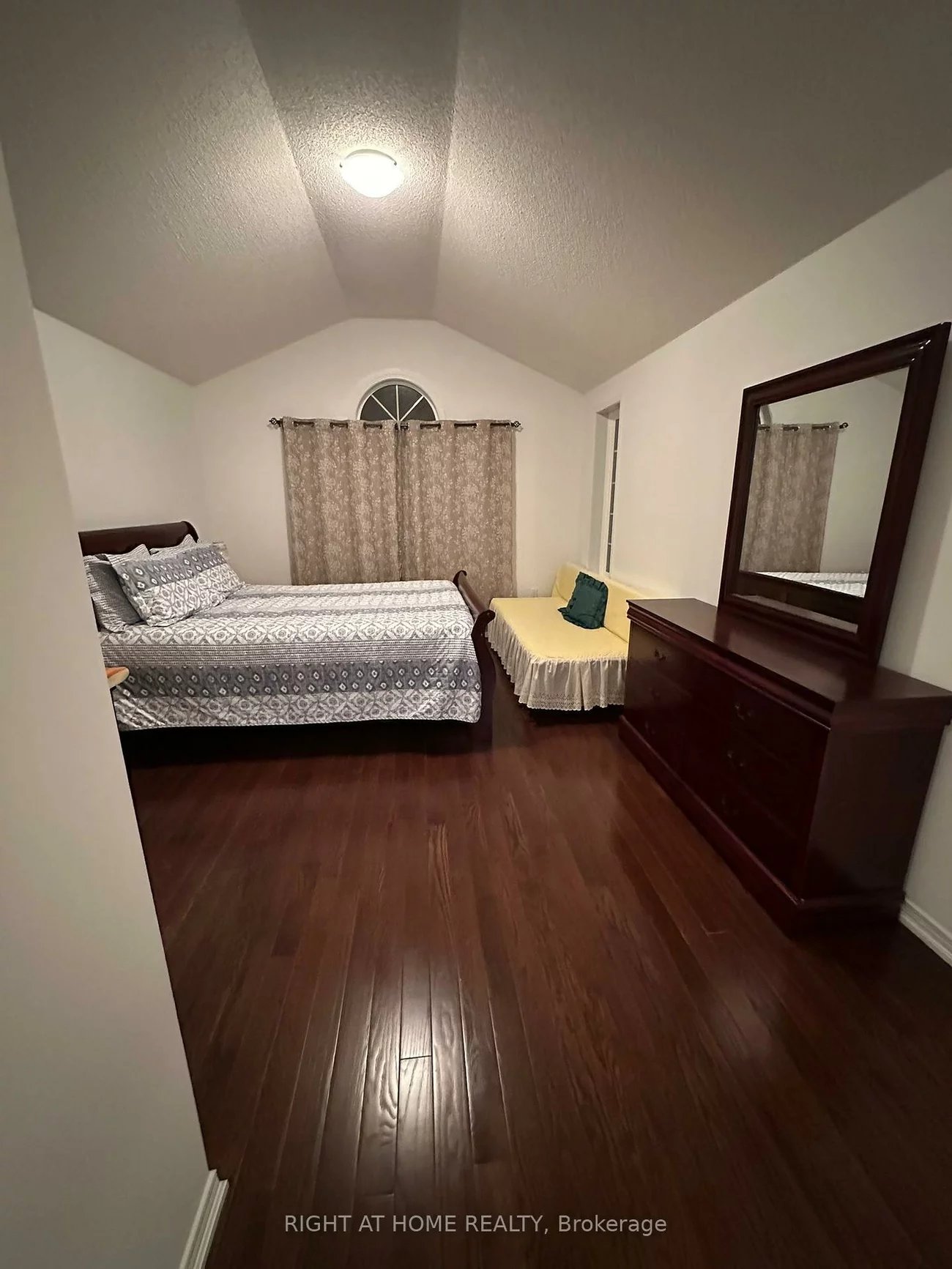 2110, galloway, Alcona, Innisfil