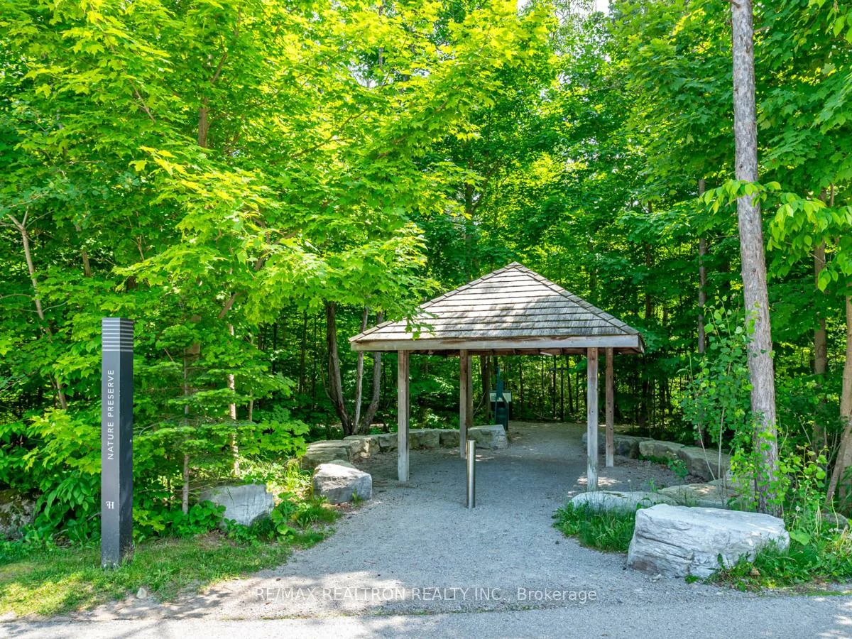 3700, Mangusta, Rural Innisfil, Innisfil