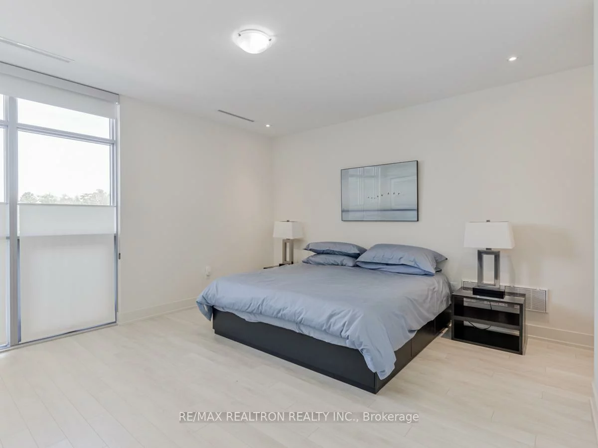 3700, Mangusta, Rural Innisfil, Innisfil
