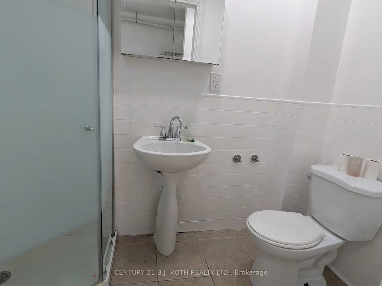 696, Hastings, Alcona, Innisfil