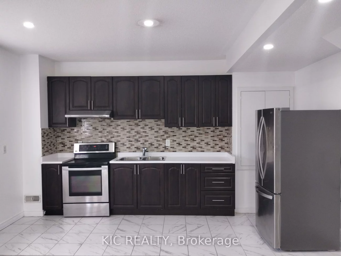 1461, Lormel Gate, Lefroy, Innisfil