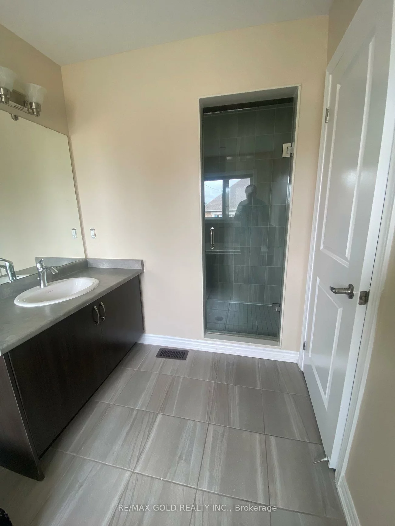 2242, Grainger, Alcona, Innisfil