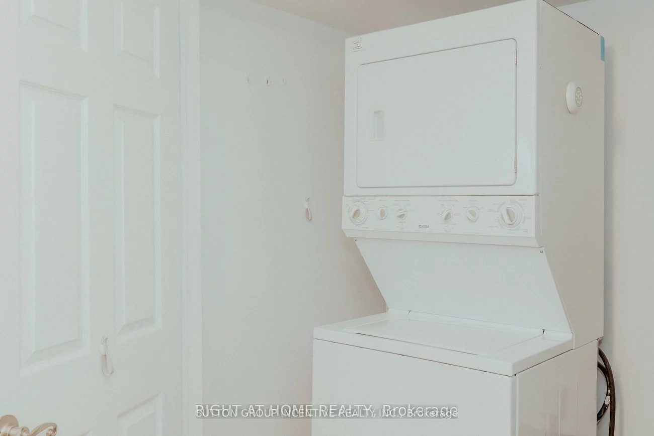 711, Innisfil Beach, Alcona, Innisfil