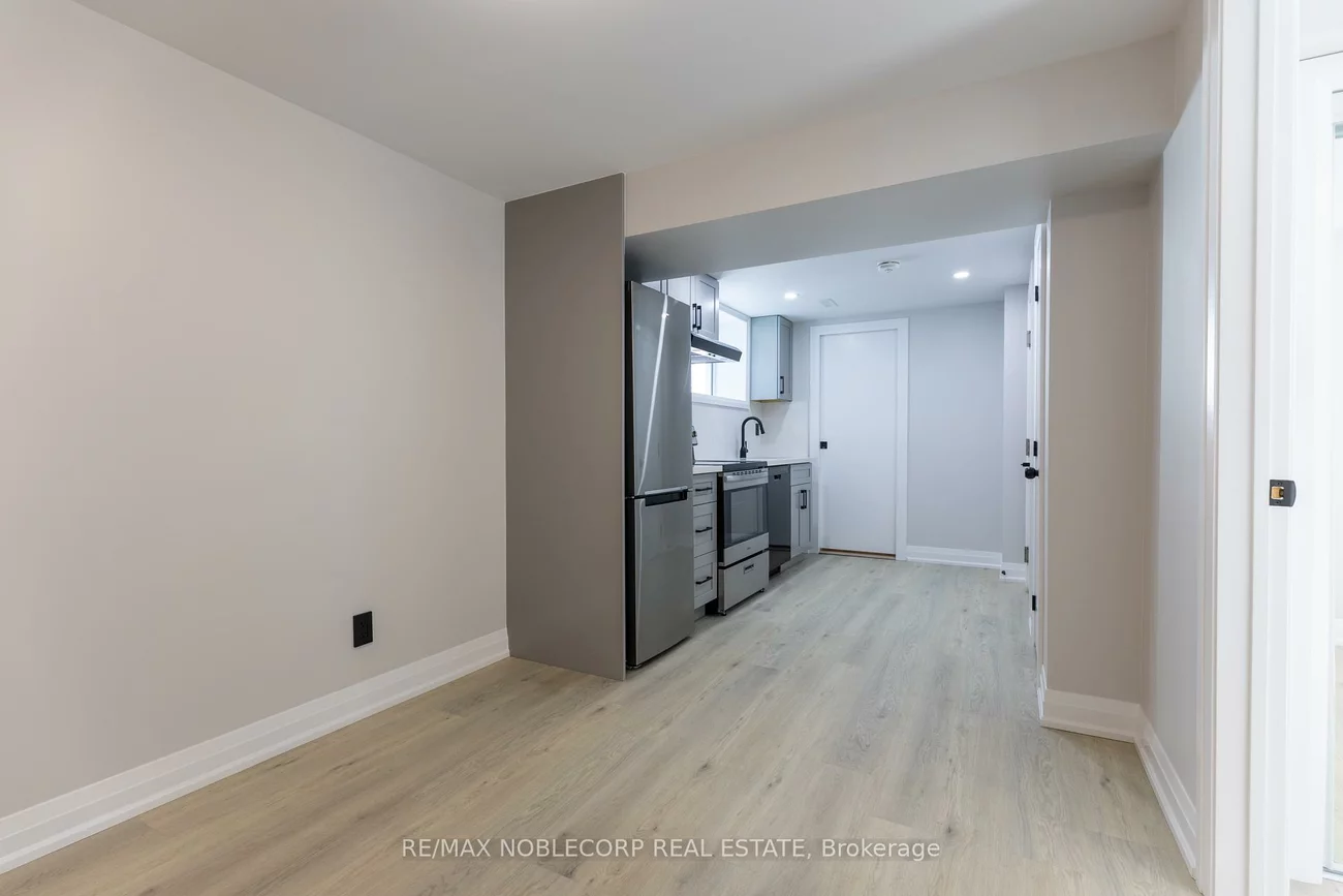 789, Candaras, Alcona, Innisfil