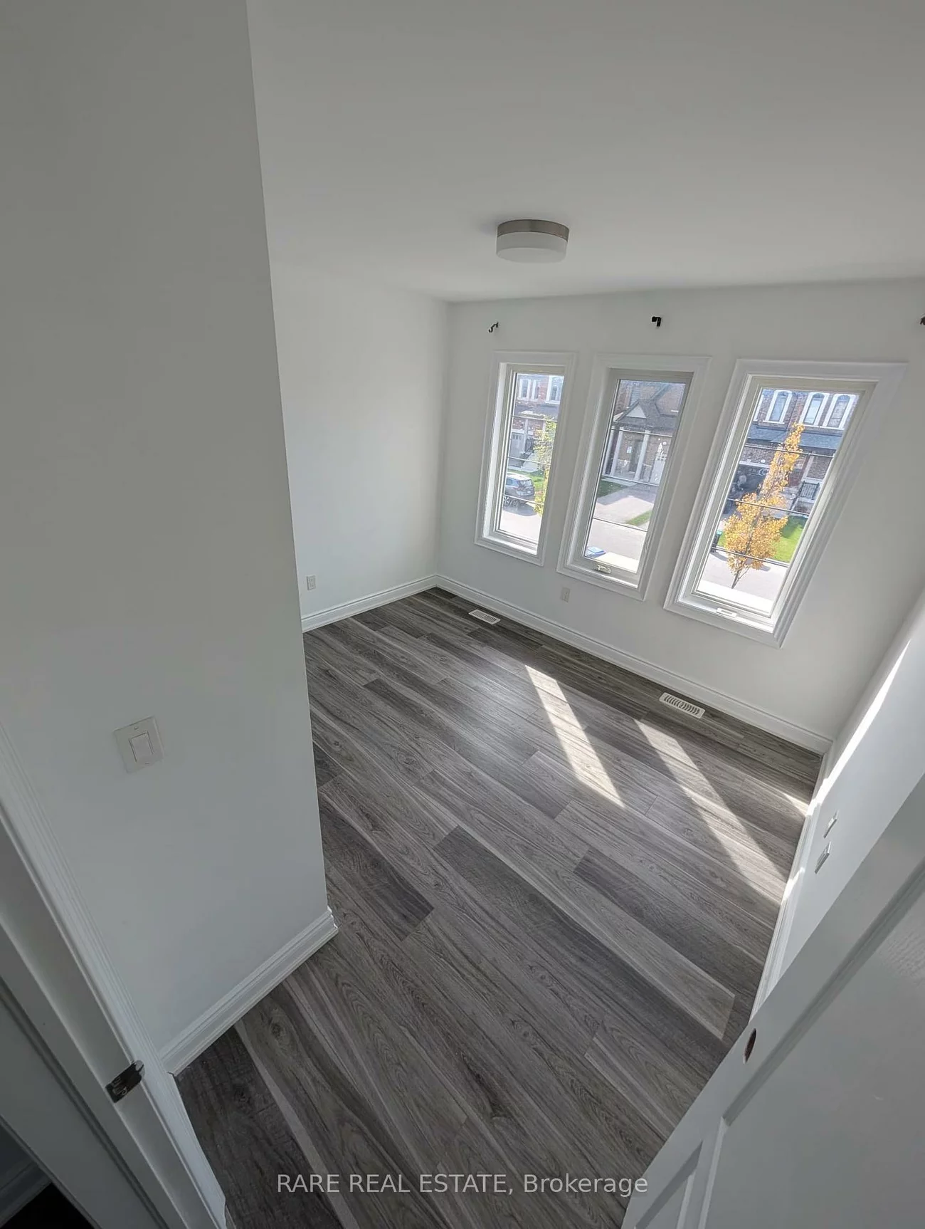 2131, Wilson, Alcona, Innisfil