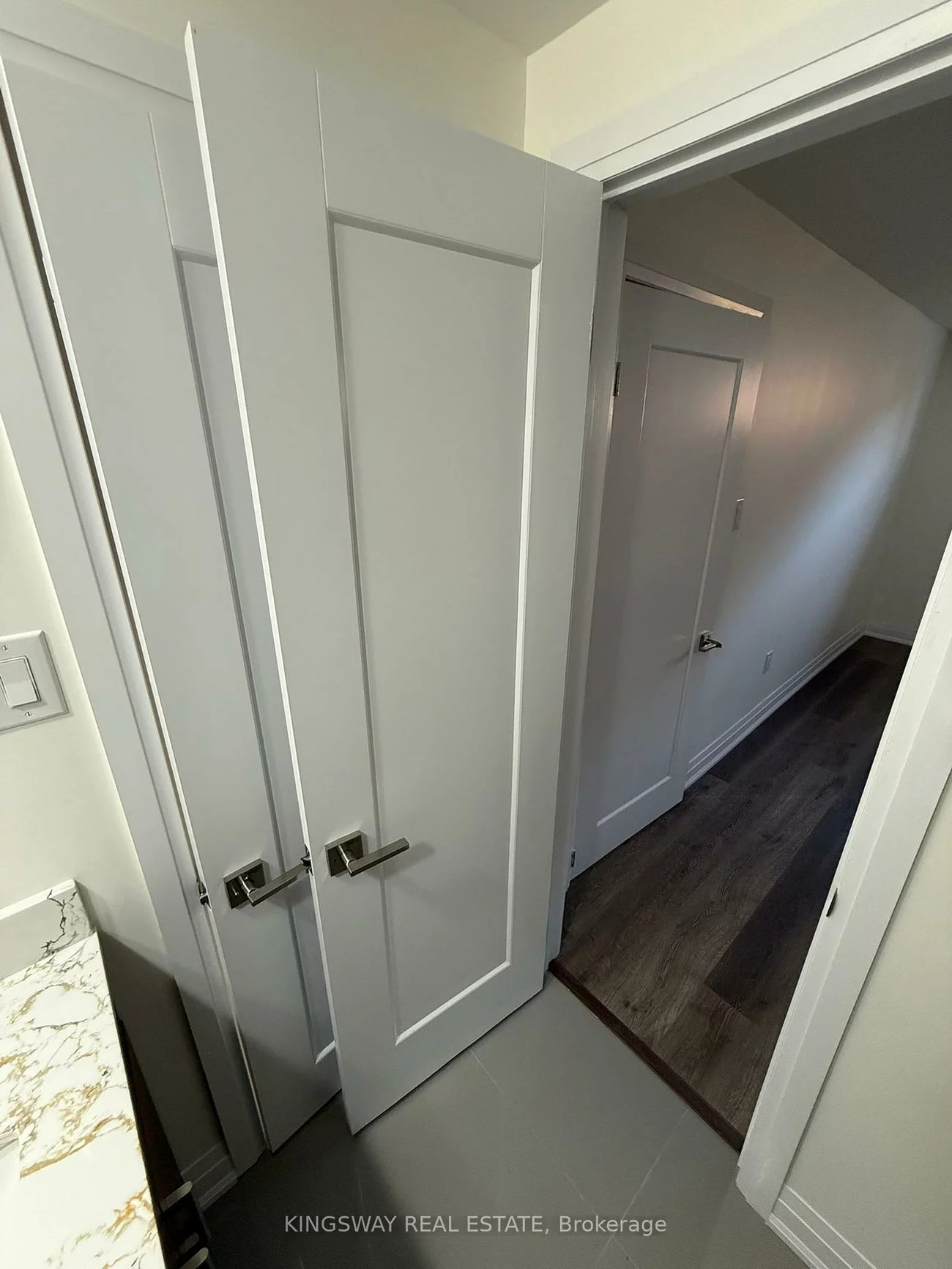 2111, Wilson, Alcona, Innisfil