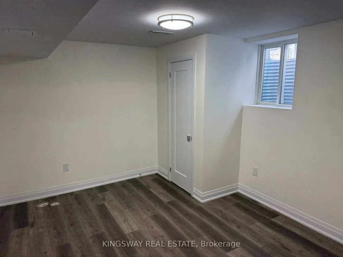 2111, Wilson, Alcona, Innisfil