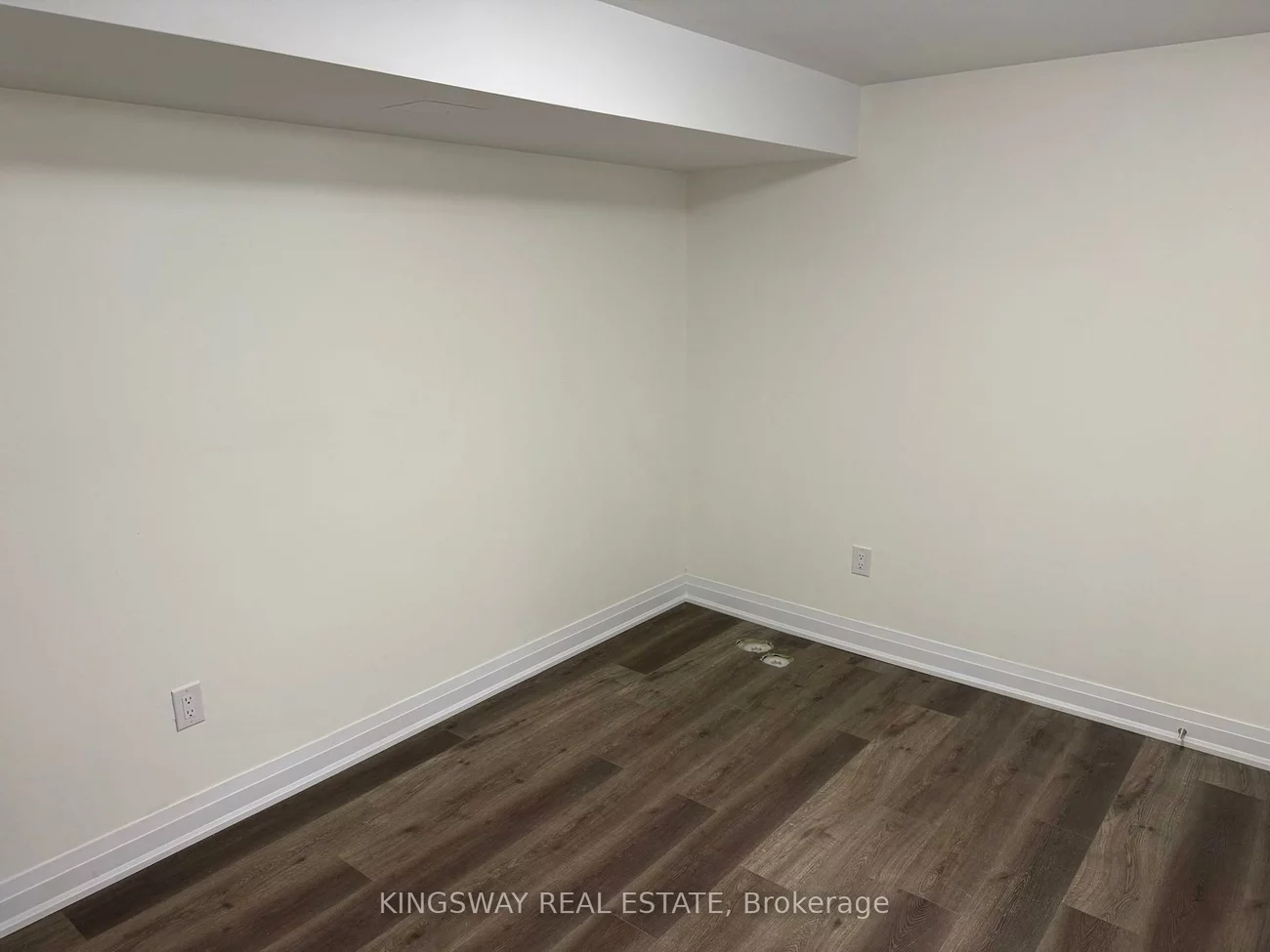 2111, Wilson, Alcona, Innisfil