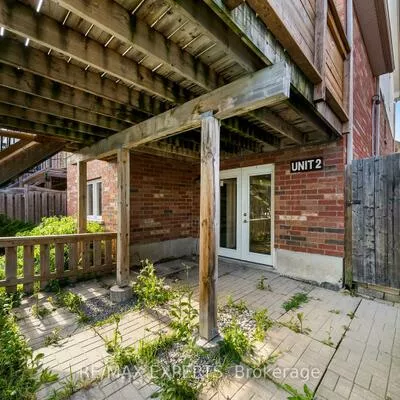 1821, Lamstone, Alcona, Innisfil