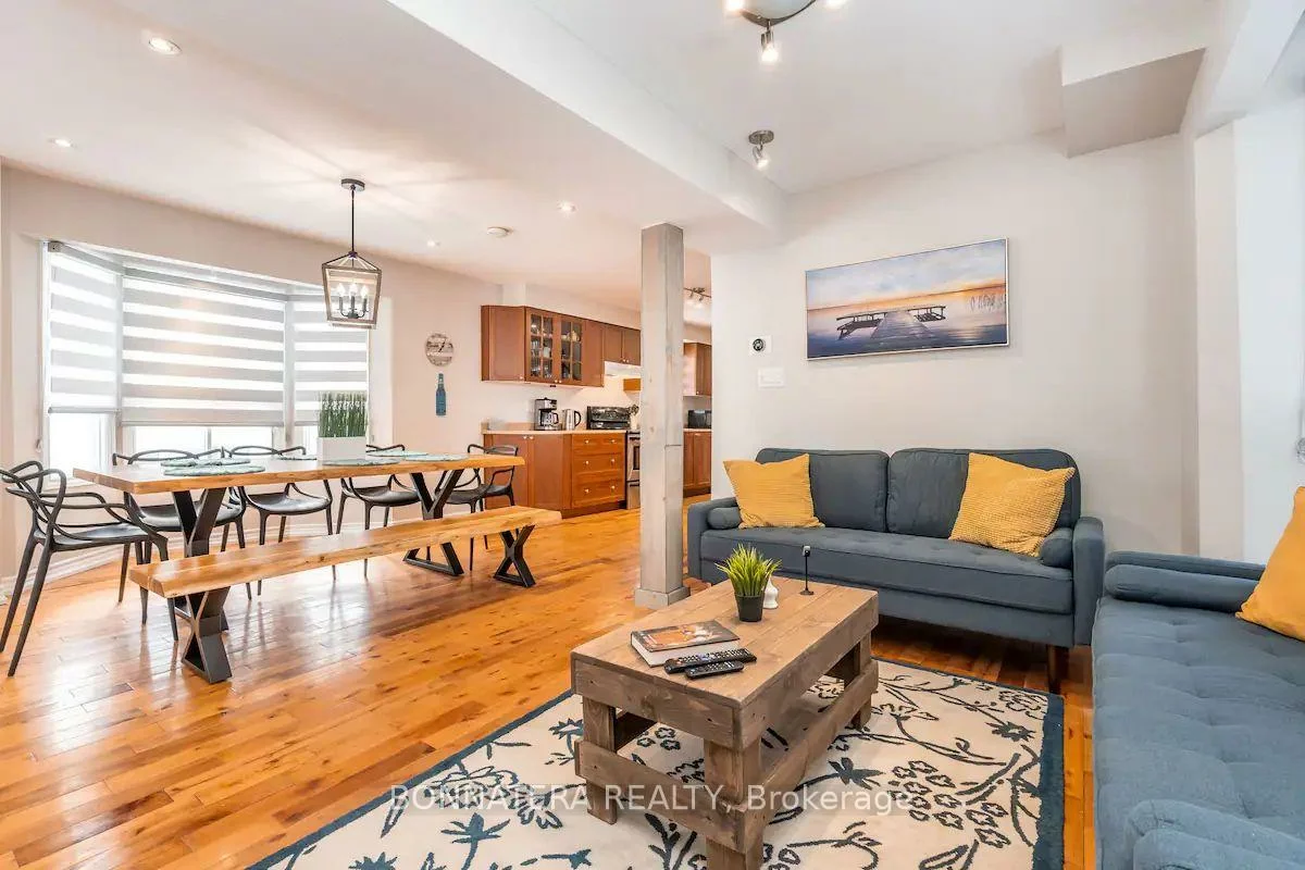 687, Innisfil Beach, Alcona, Innisfil