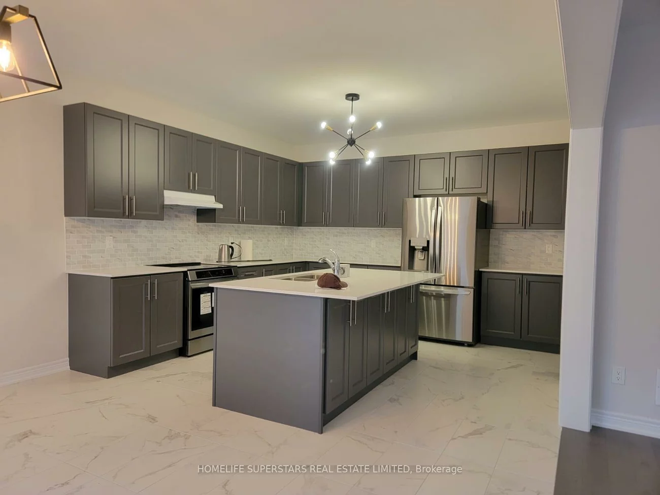 1486, Davis, Lefroy, Innisfil