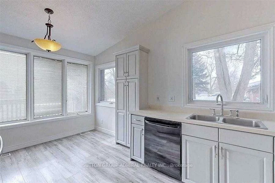 2238, 4th, Alcona, Innisfil