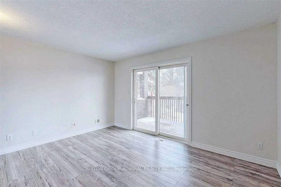 2238, 4th, Alcona, Innisfil