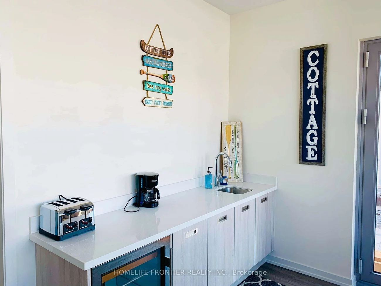 3650, Ferretti, Rural Innisfil, Innisfil