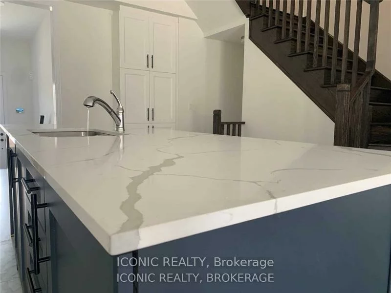 1978, Boyes, Alcona, Innisfil