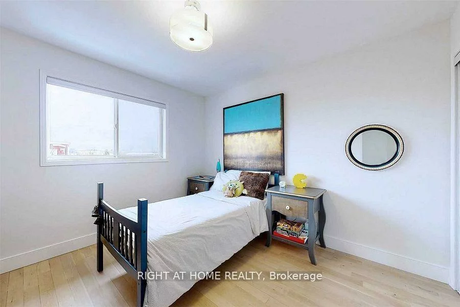 1269, Gina, Alcona, Innisfil