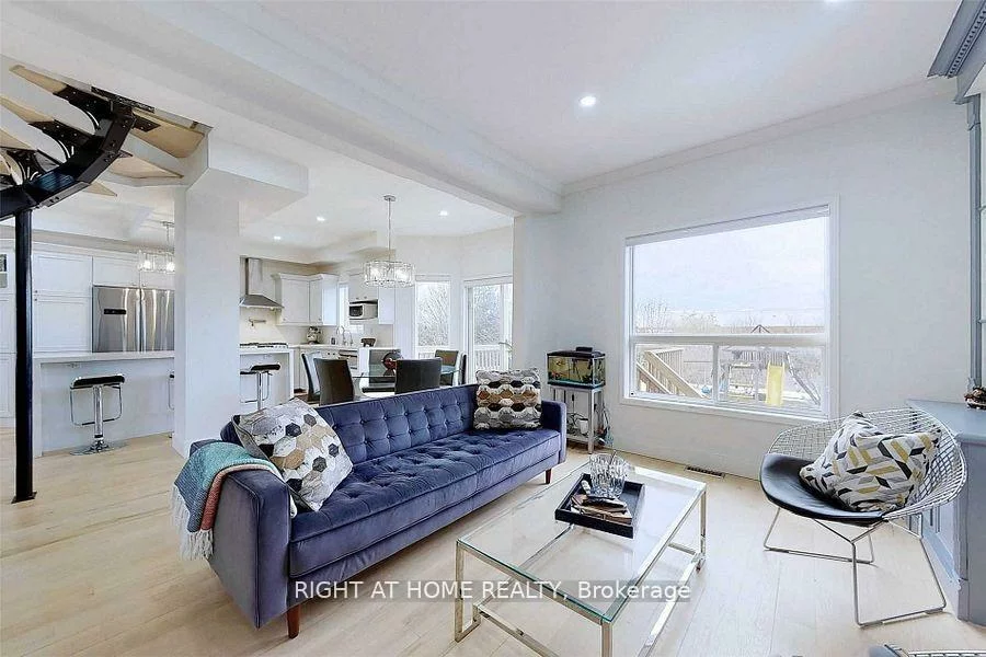 1269, Gina, Alcona, Innisfil