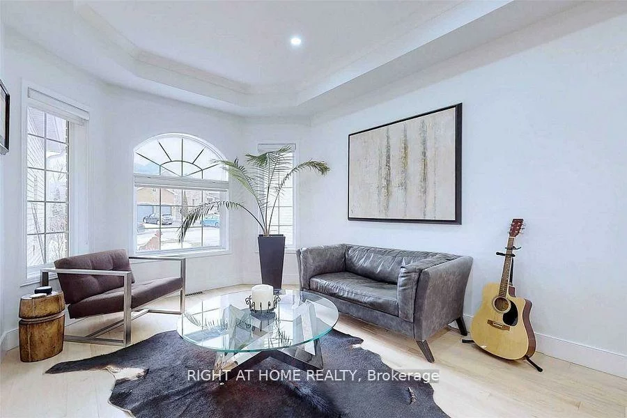 1269, Gina, Alcona, Innisfil