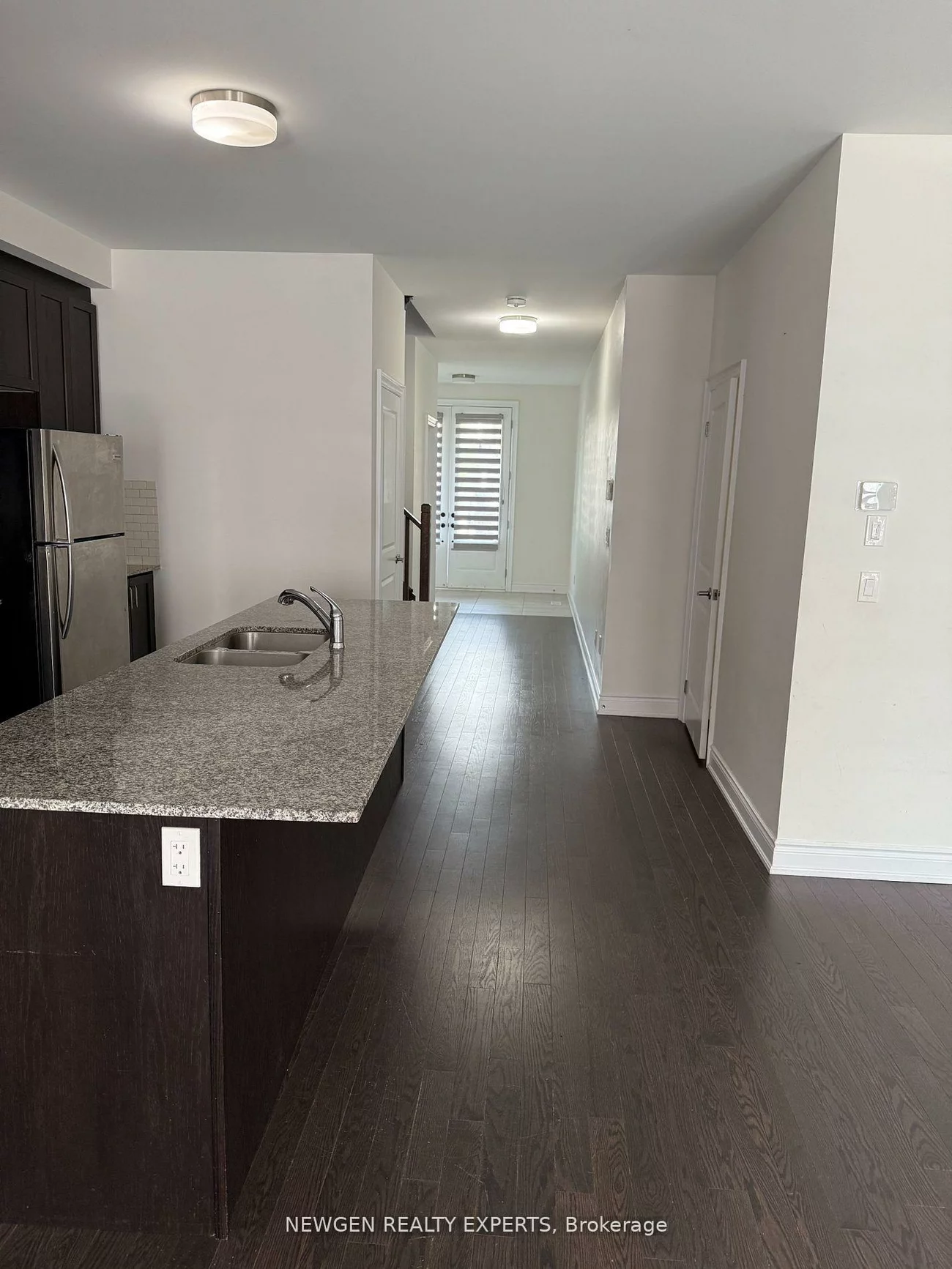 2126, Wilson, Alcona, Innisfil