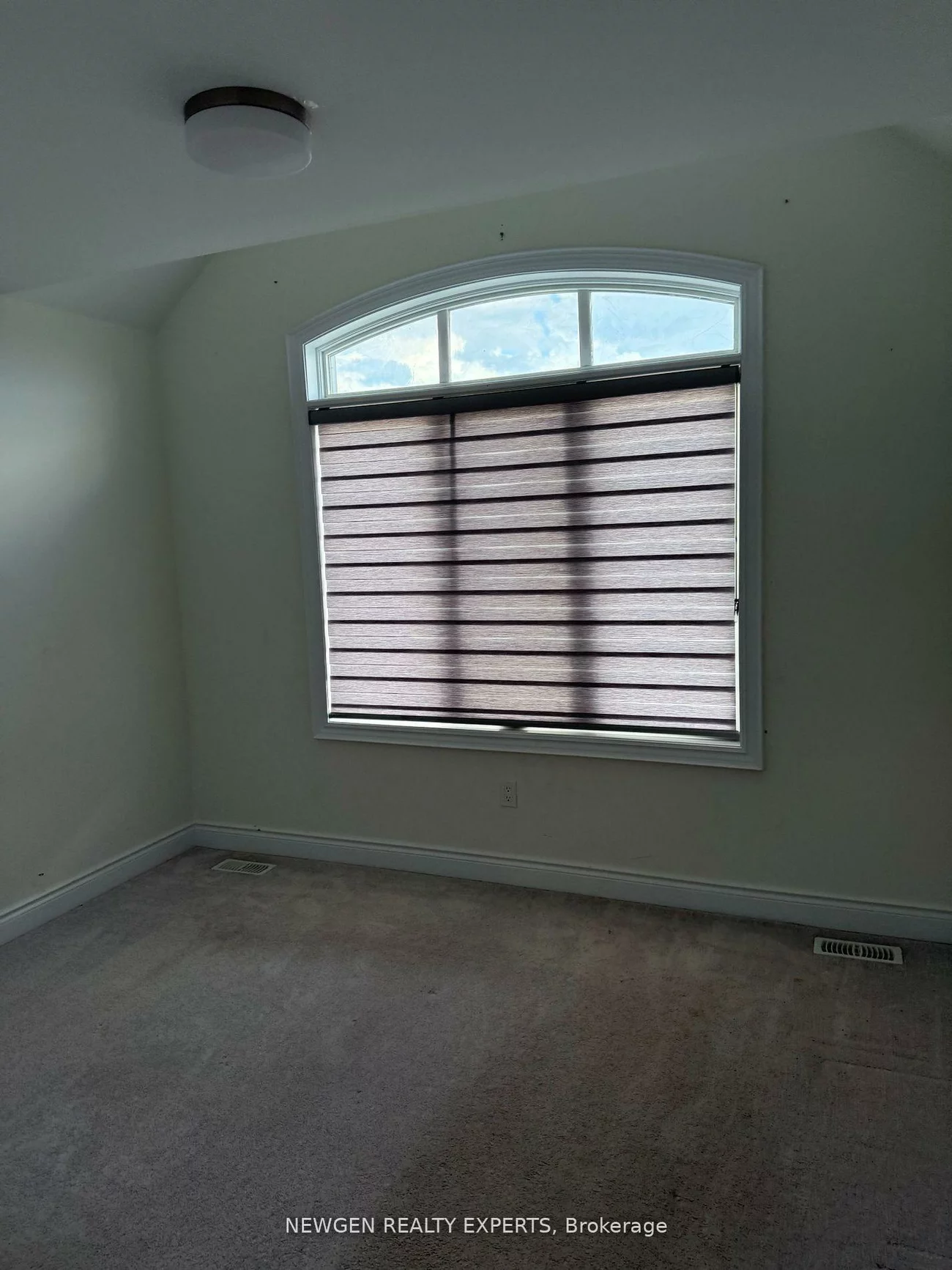 2126, Wilson, Alcona, Innisfil