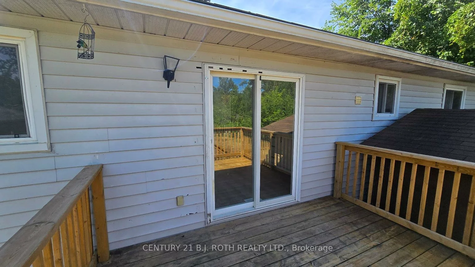 698, Burton, Alcona, Innisfil