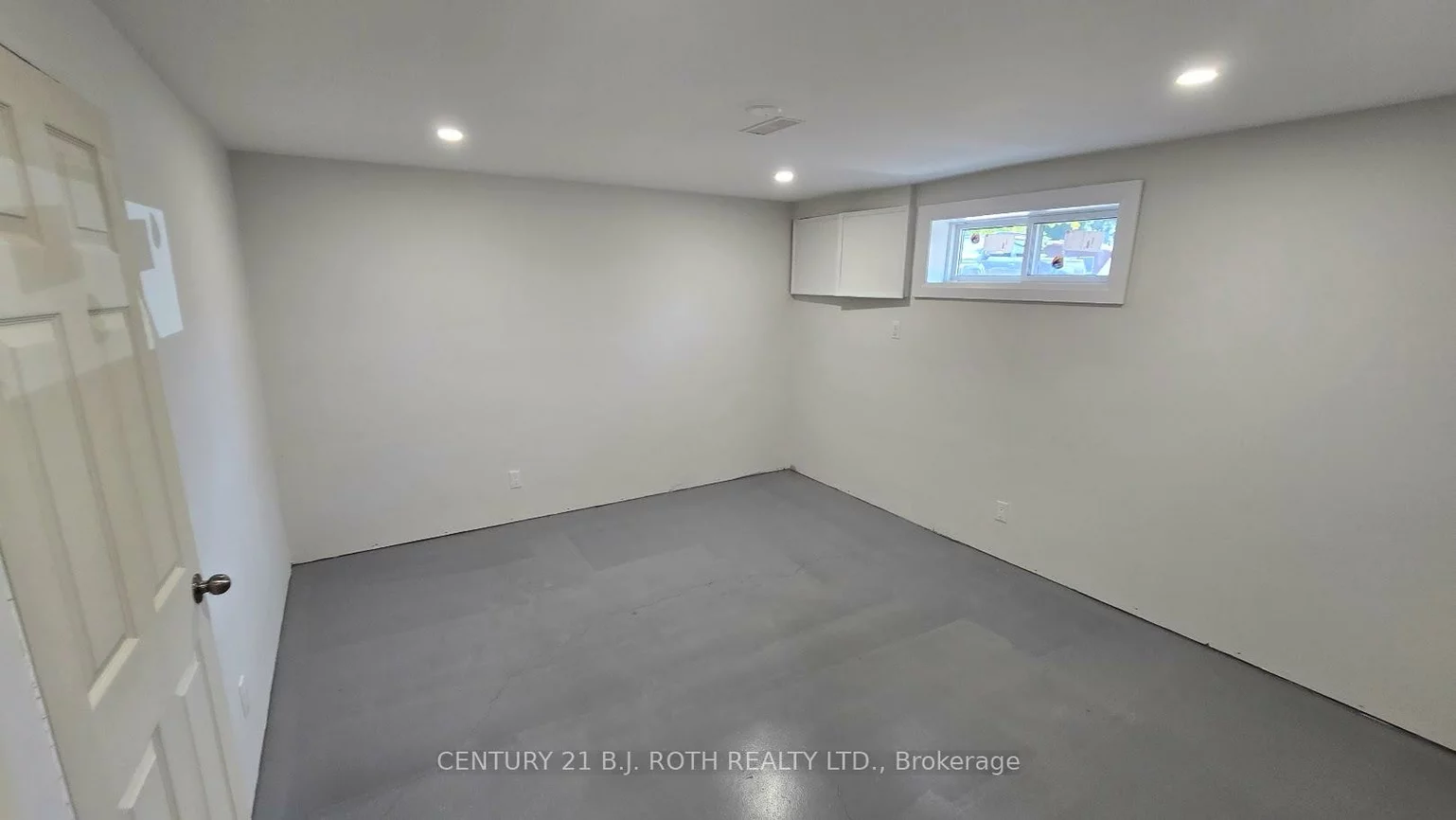 698, Burton, Alcona, Innisfil