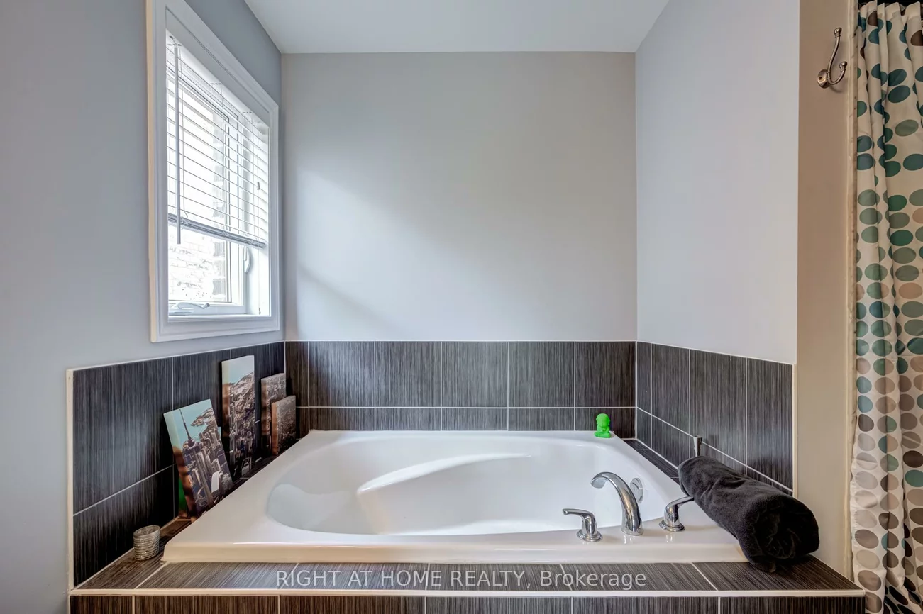 1341, Bardeau, Lefroy, Innisfil