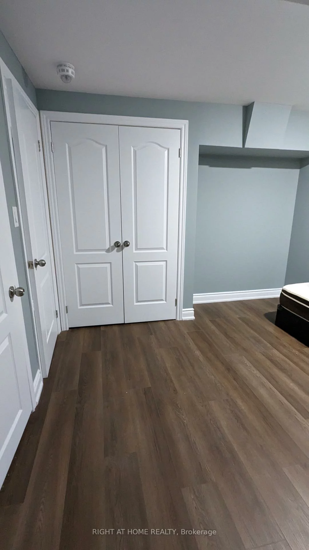 1436, Tomkins, Alcona, Innisfil