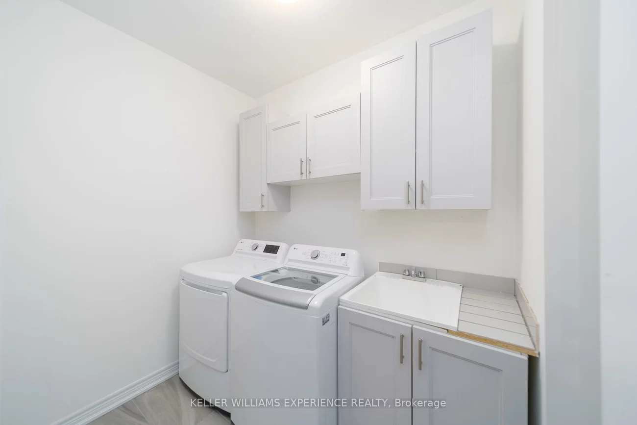 1396, Lawson, Alcona, Innisfil