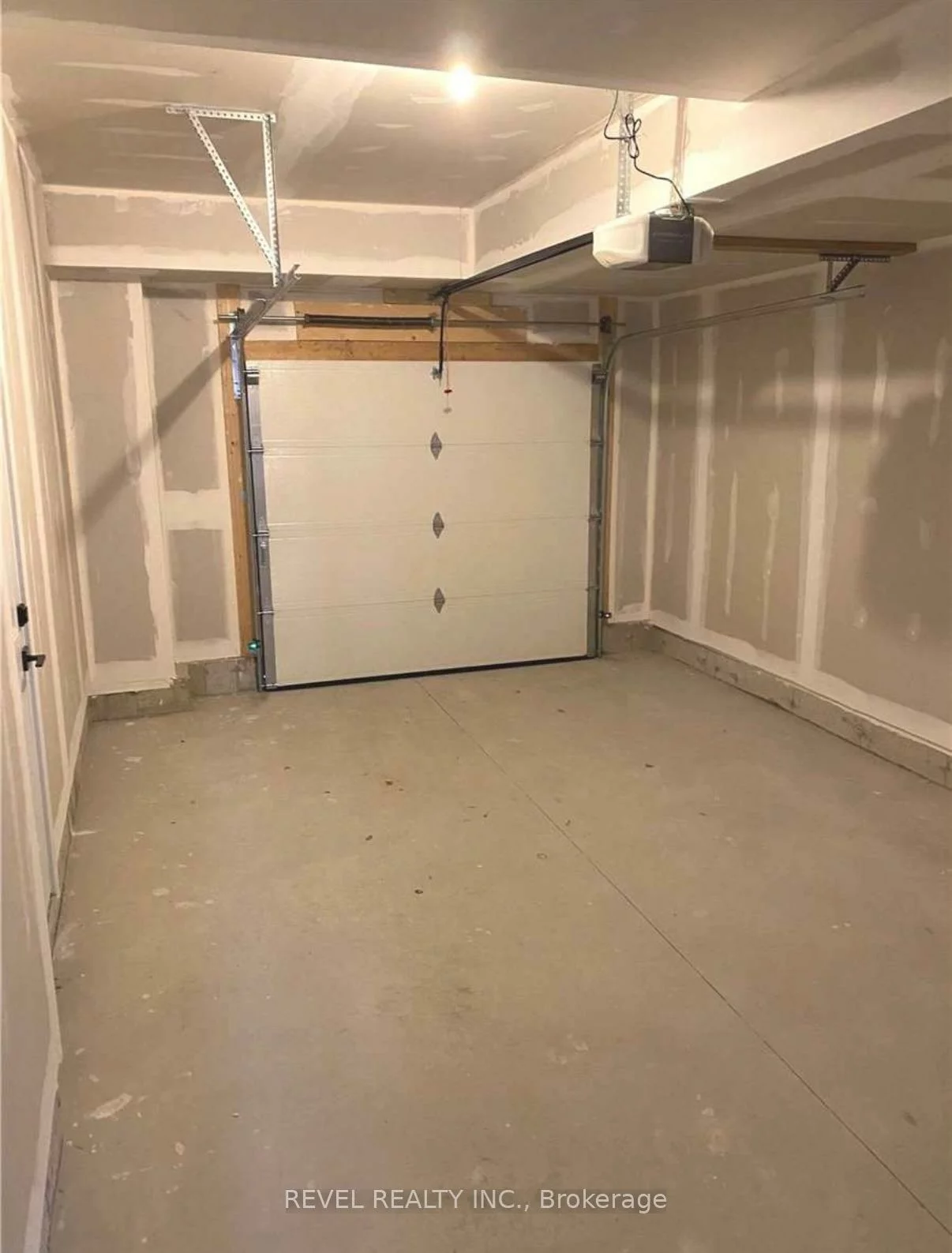 1493, Purchase, Lefroy, Innisfil