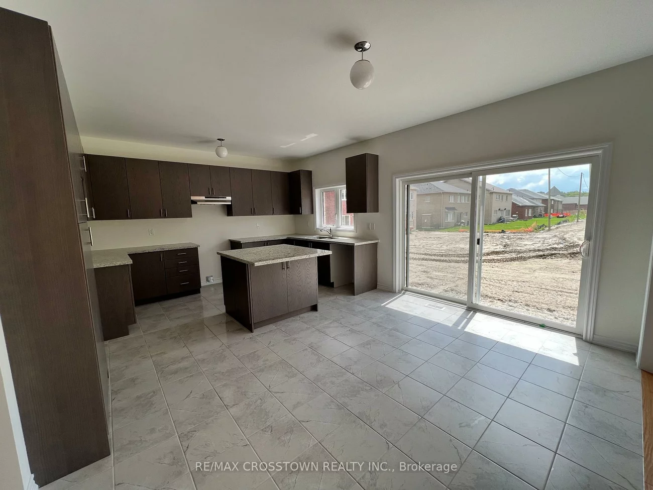 1099, Cole, Rural Innisfil, Innisfil