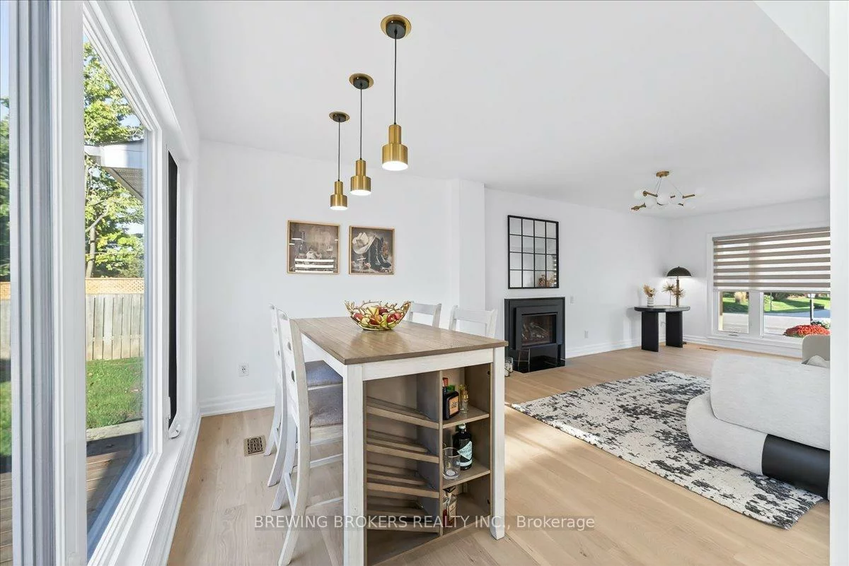 261, Nelson, Stroud, Innisfil