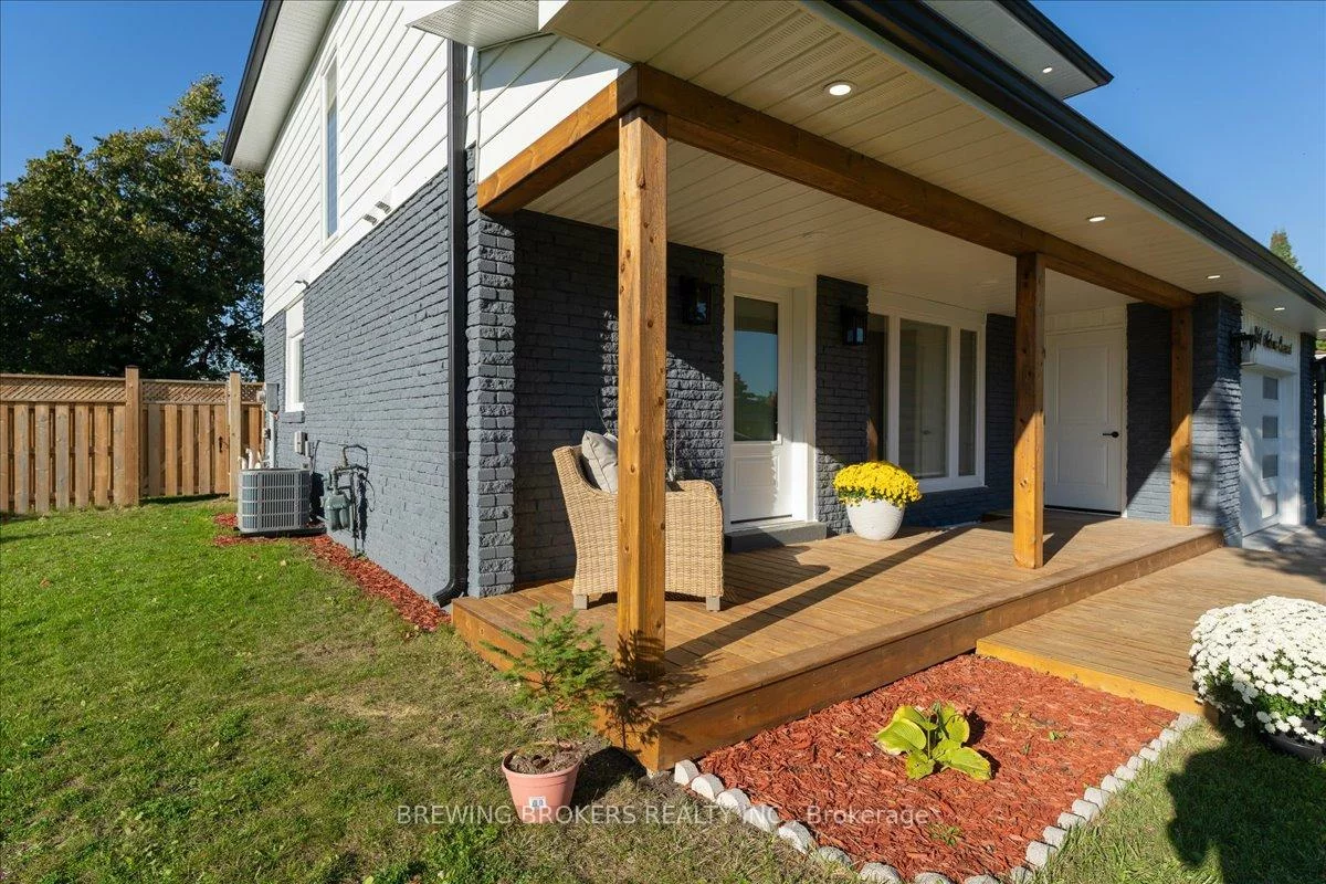 261, Nelson, Stroud, Innisfil